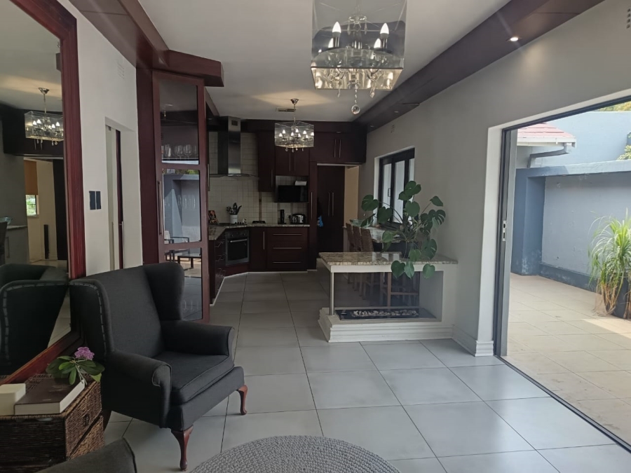 5 Bedroom Property for Sale in Monument Heights Northern Cape